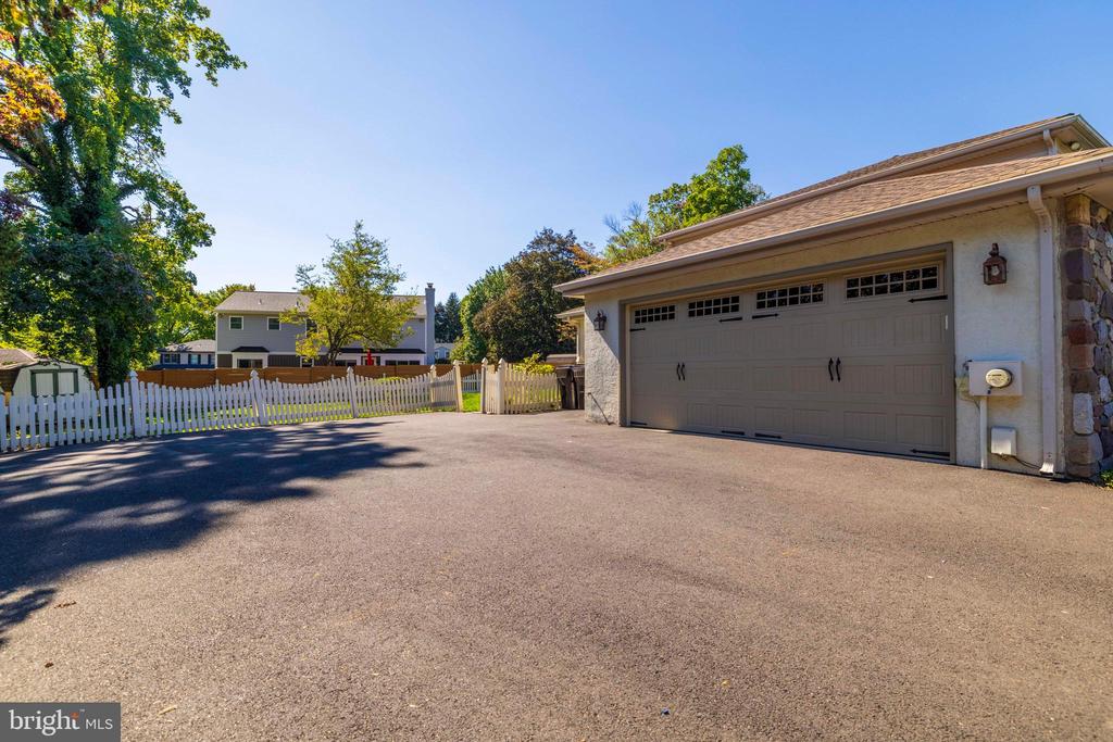 544 PARTRIDGE COURT