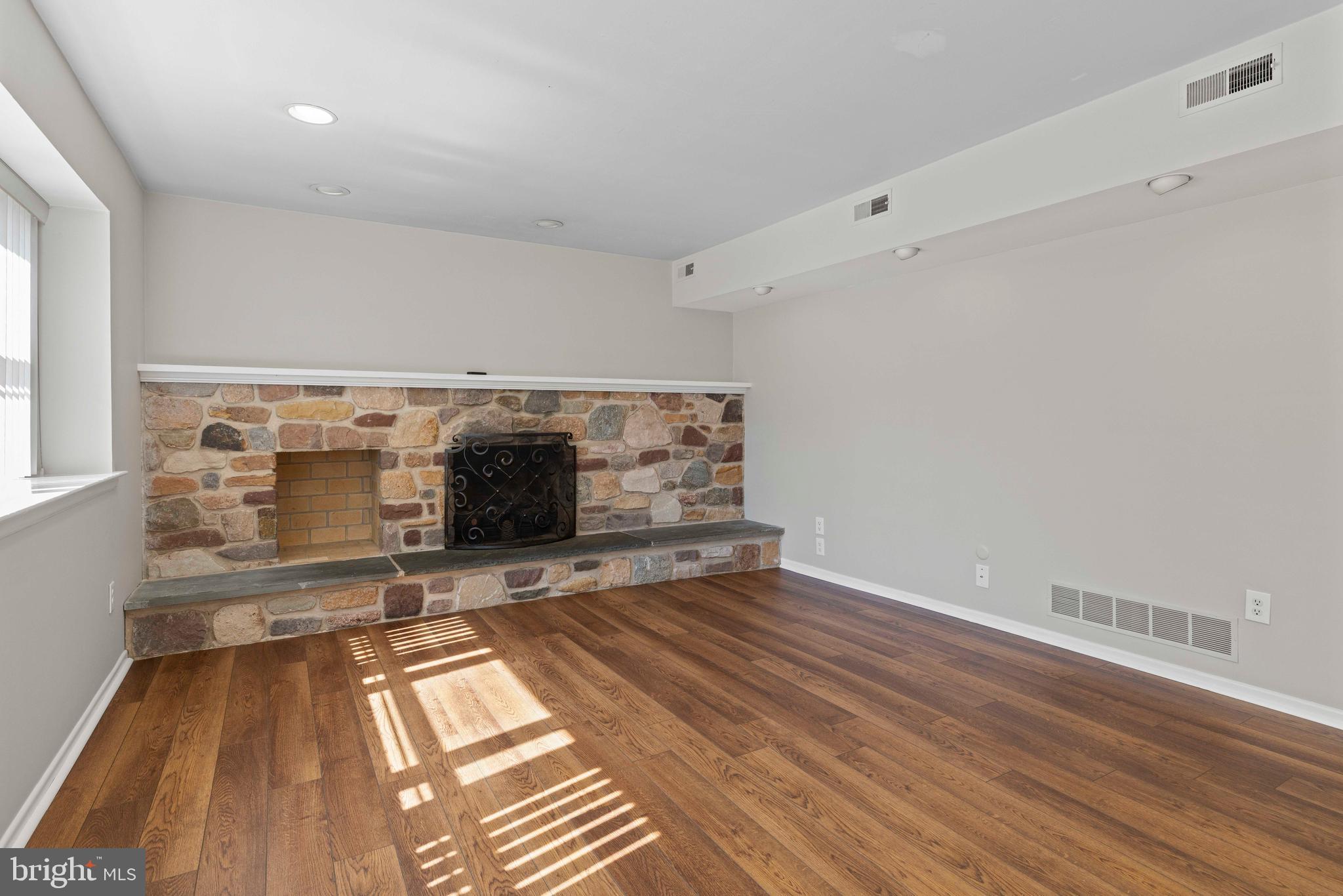 544 PARTRIDGE COURT