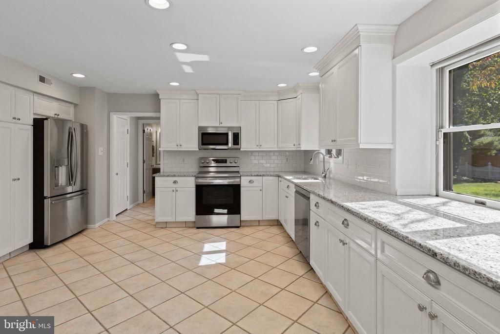 544 PARTRIDGE COURT