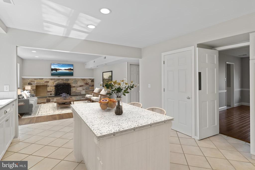 544 PARTRIDGE COURT