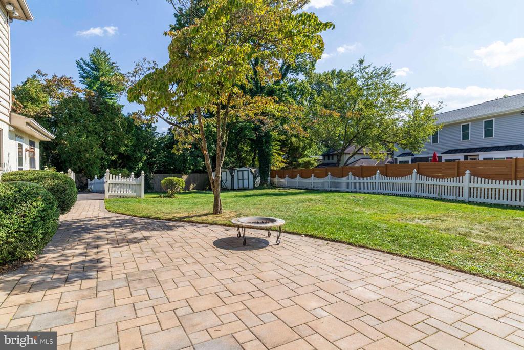 544 PARTRIDGE COURT
