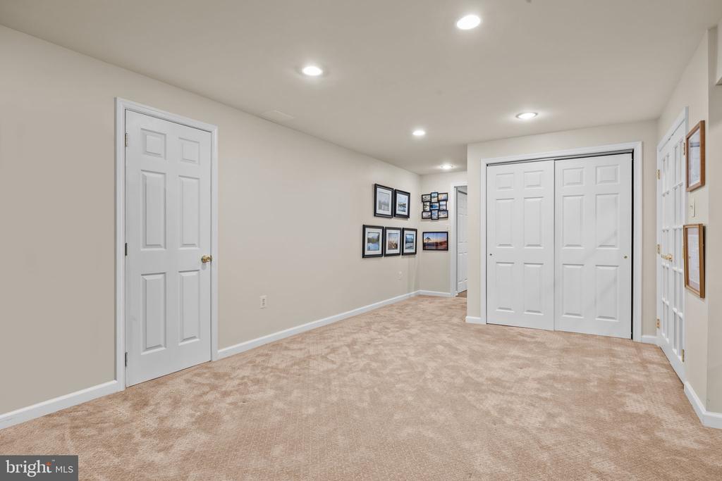 105 BIRKDALE DRIVE