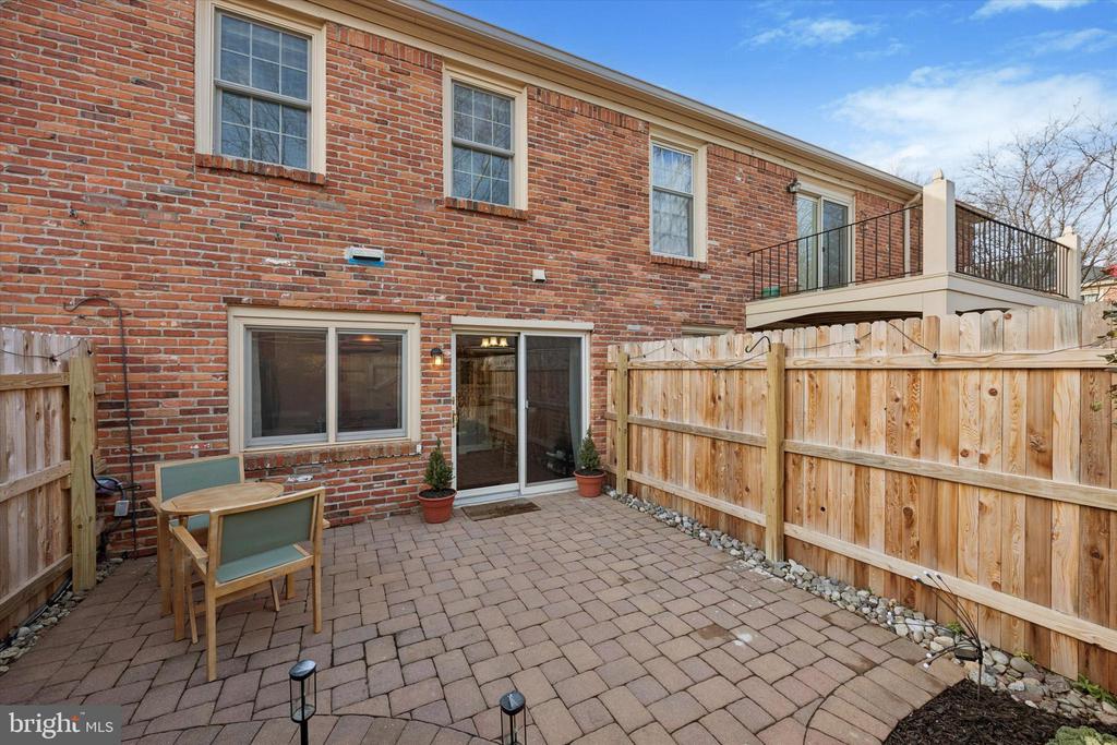 172 ALBEMARLE DRIVE