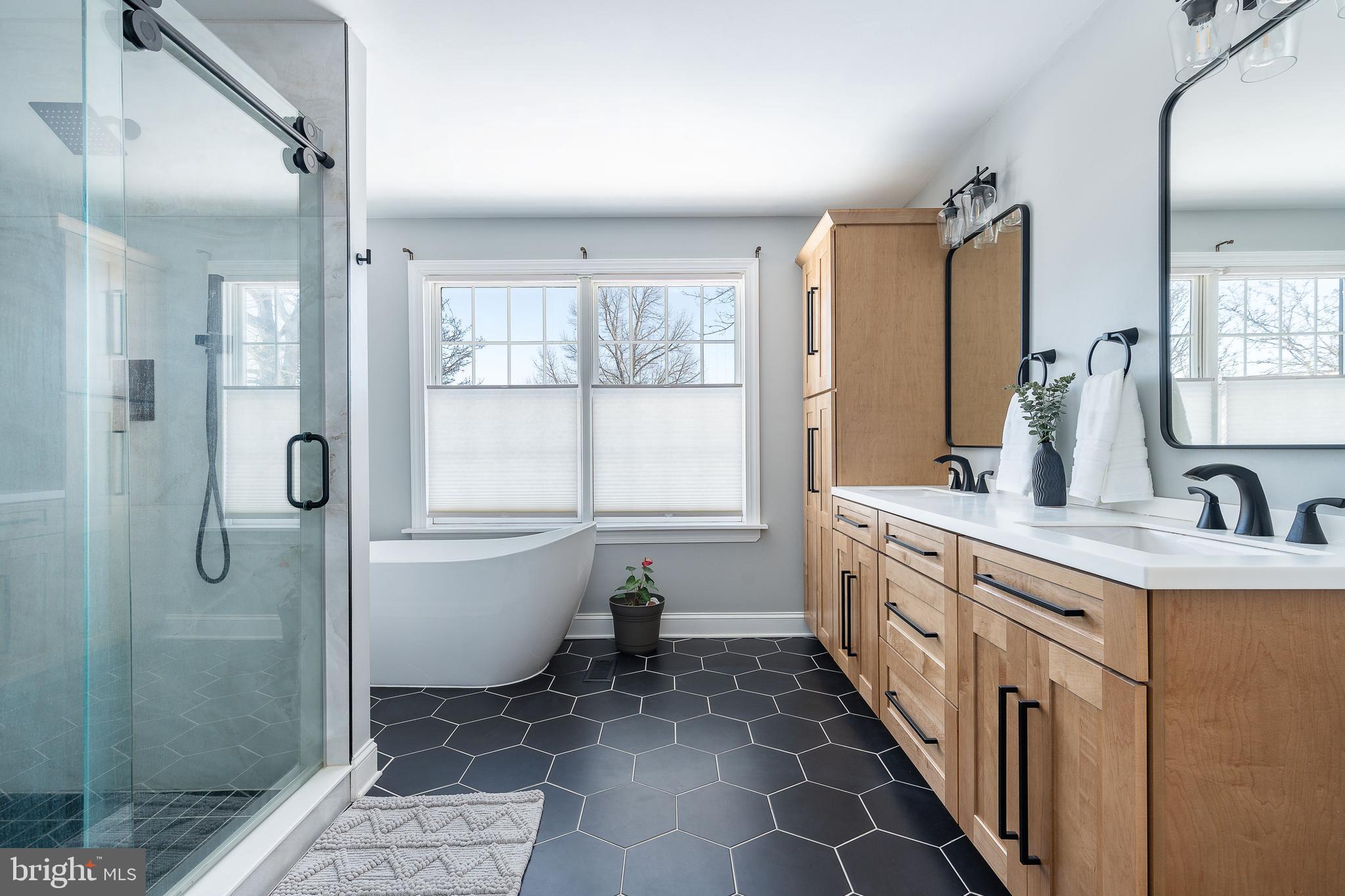 1256 APPALACHIAN ROAD