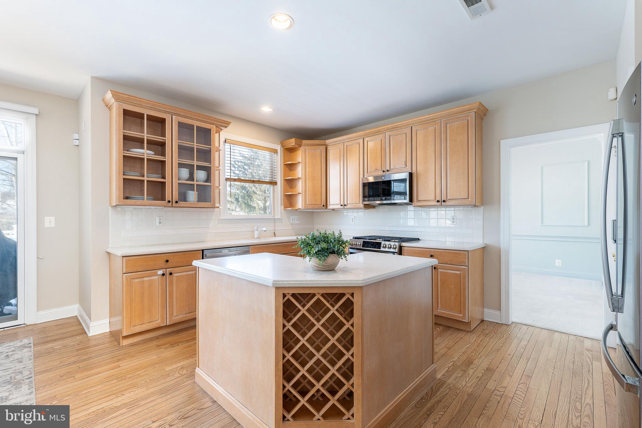 1256 APPALACHIAN ROAD