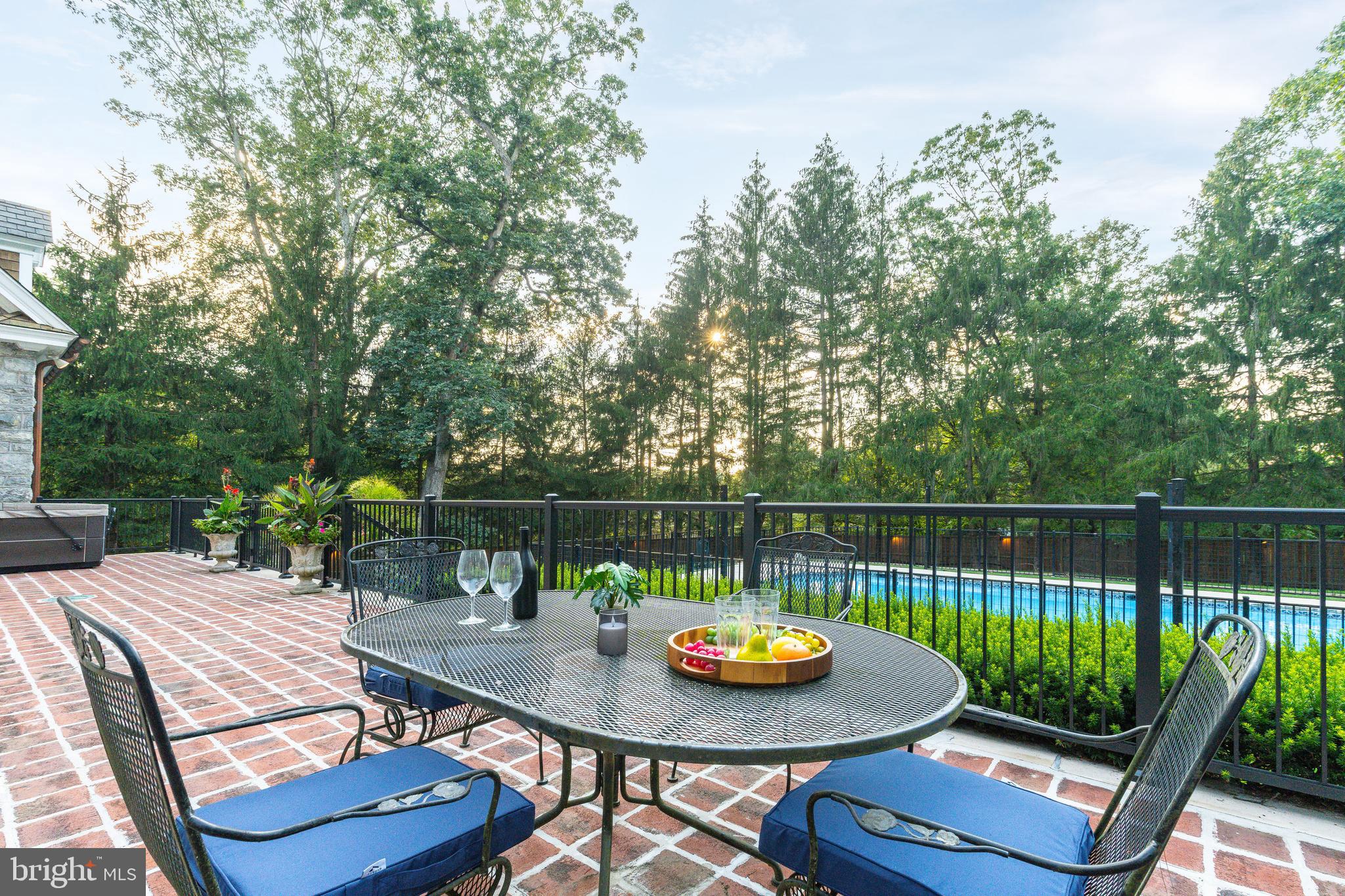 1336 GYPSY HILL ROAD