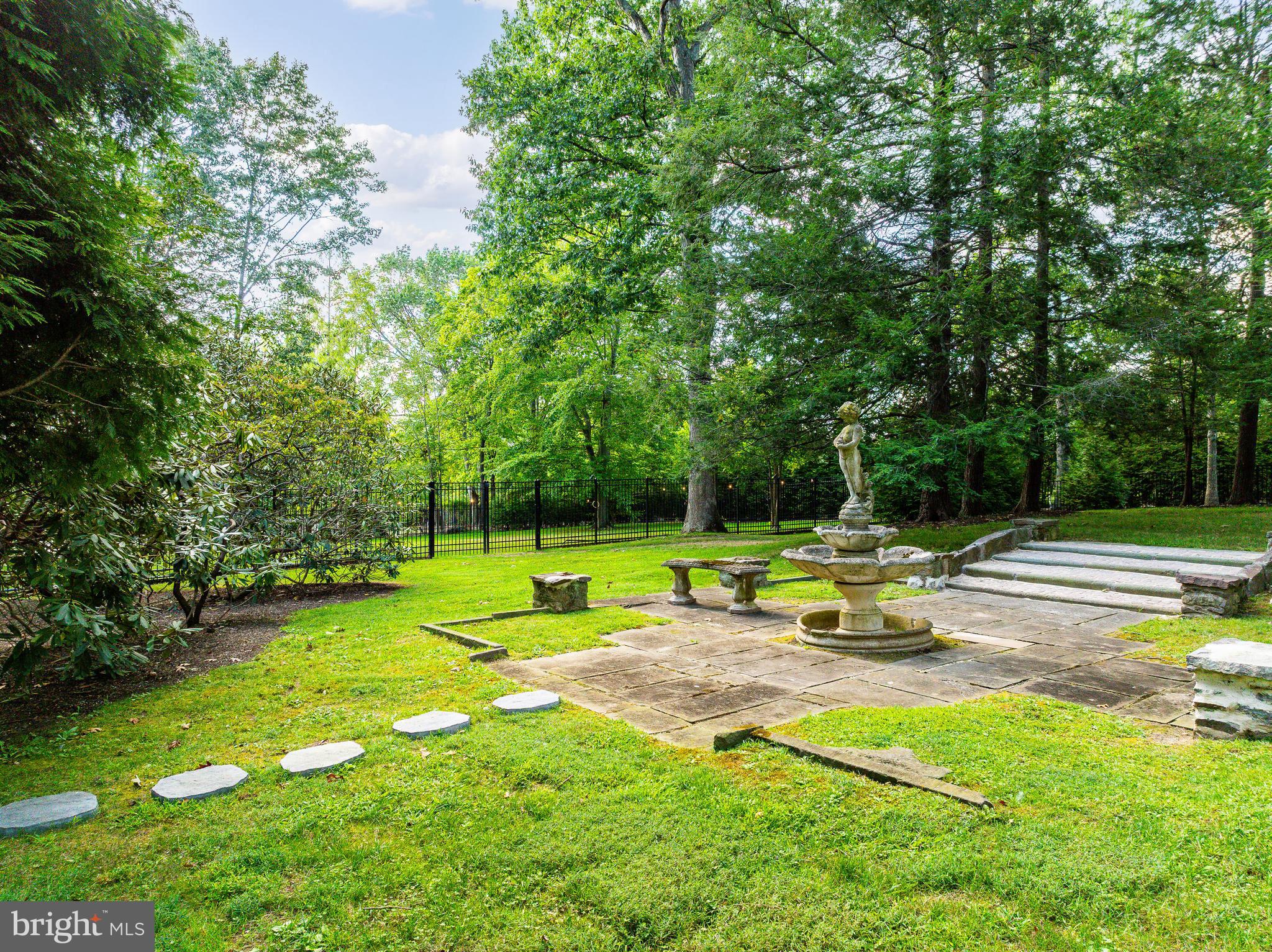 1336 GYPSY HILL ROAD