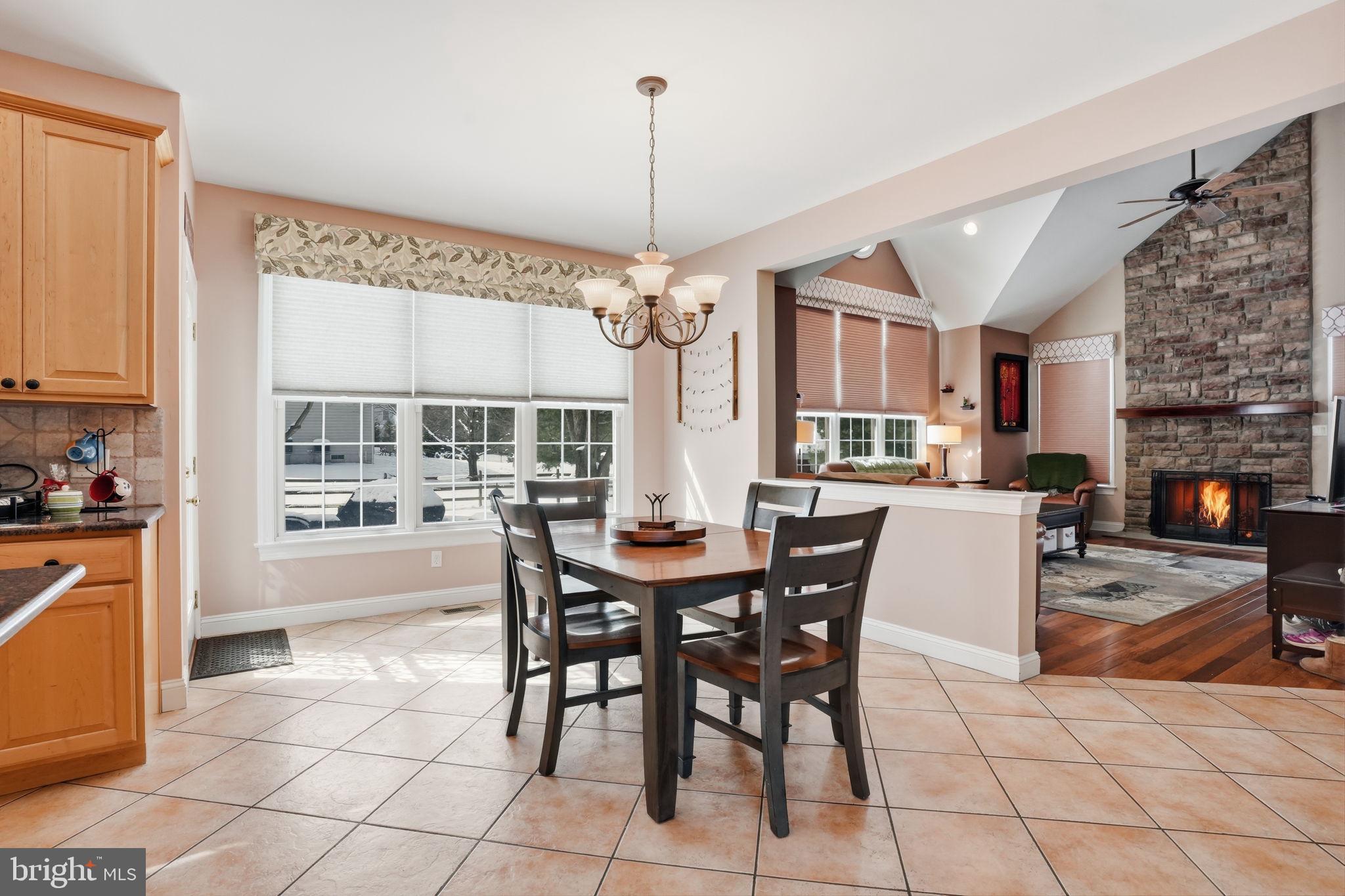 1329 EMERSON COURT
