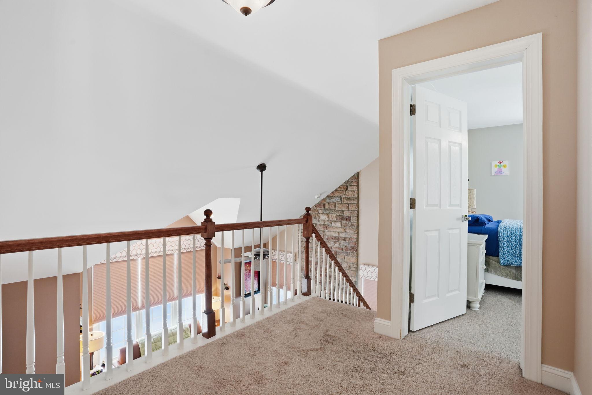 1329 EMERSON COURT