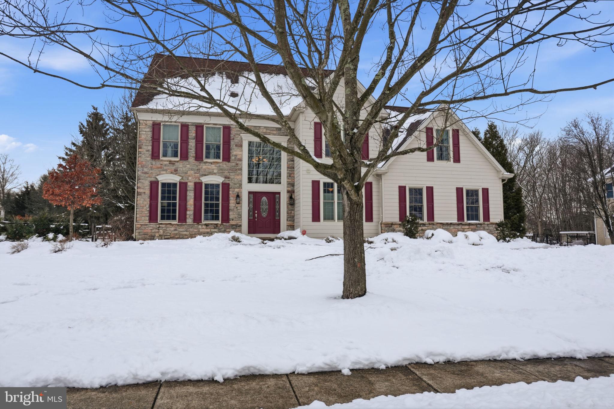 1329 EMERSON COURT