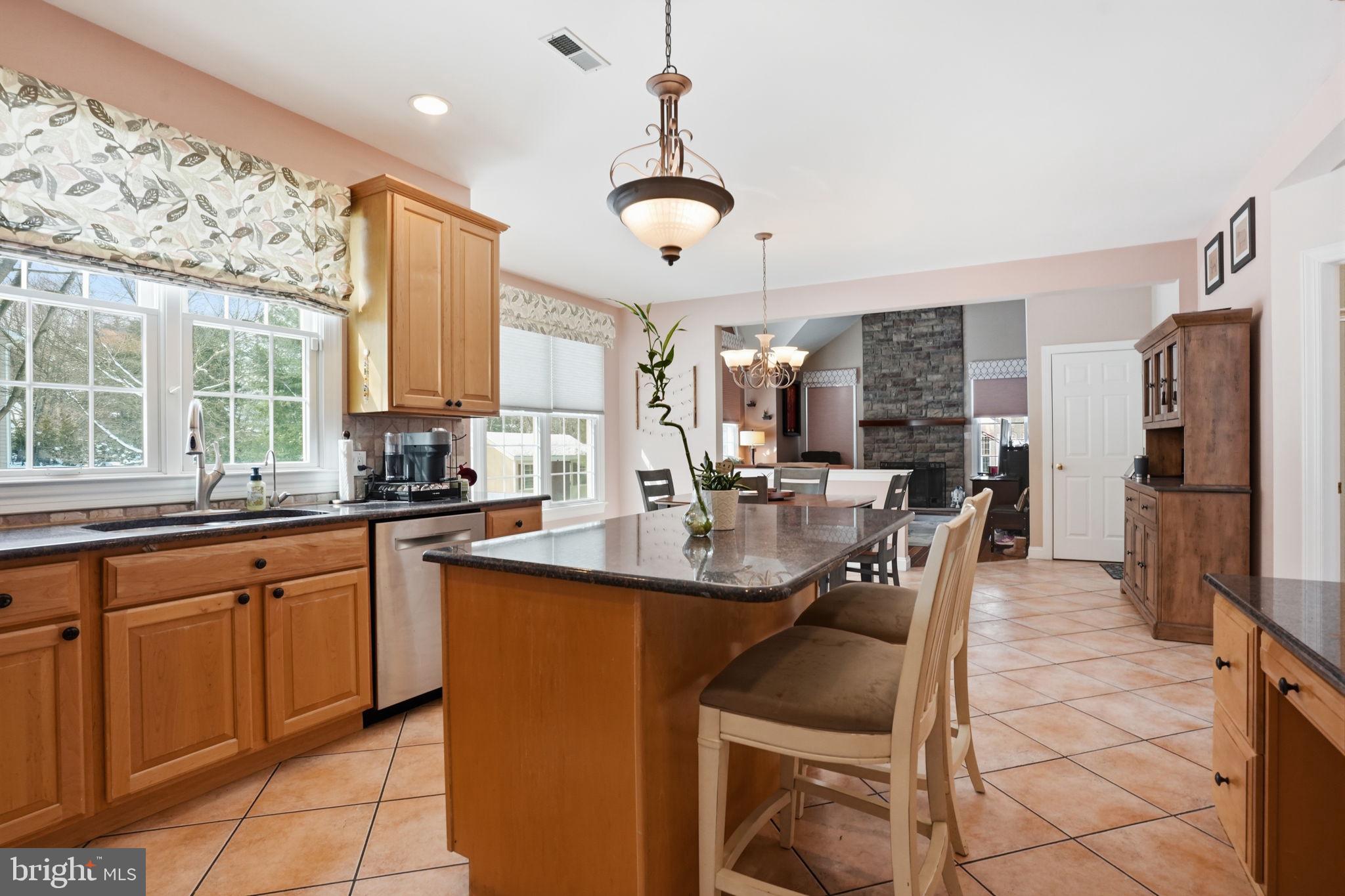 1329 EMERSON COURT