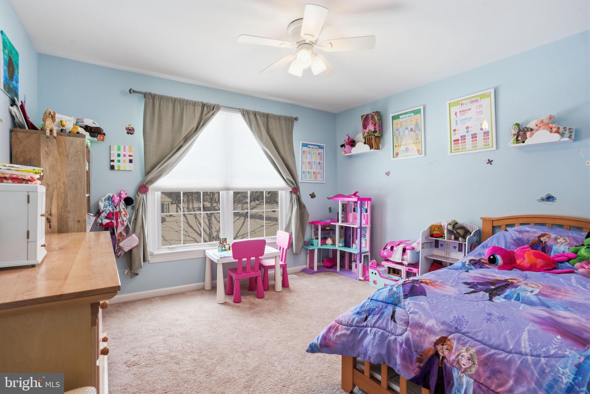 1329 EMERSON COURT