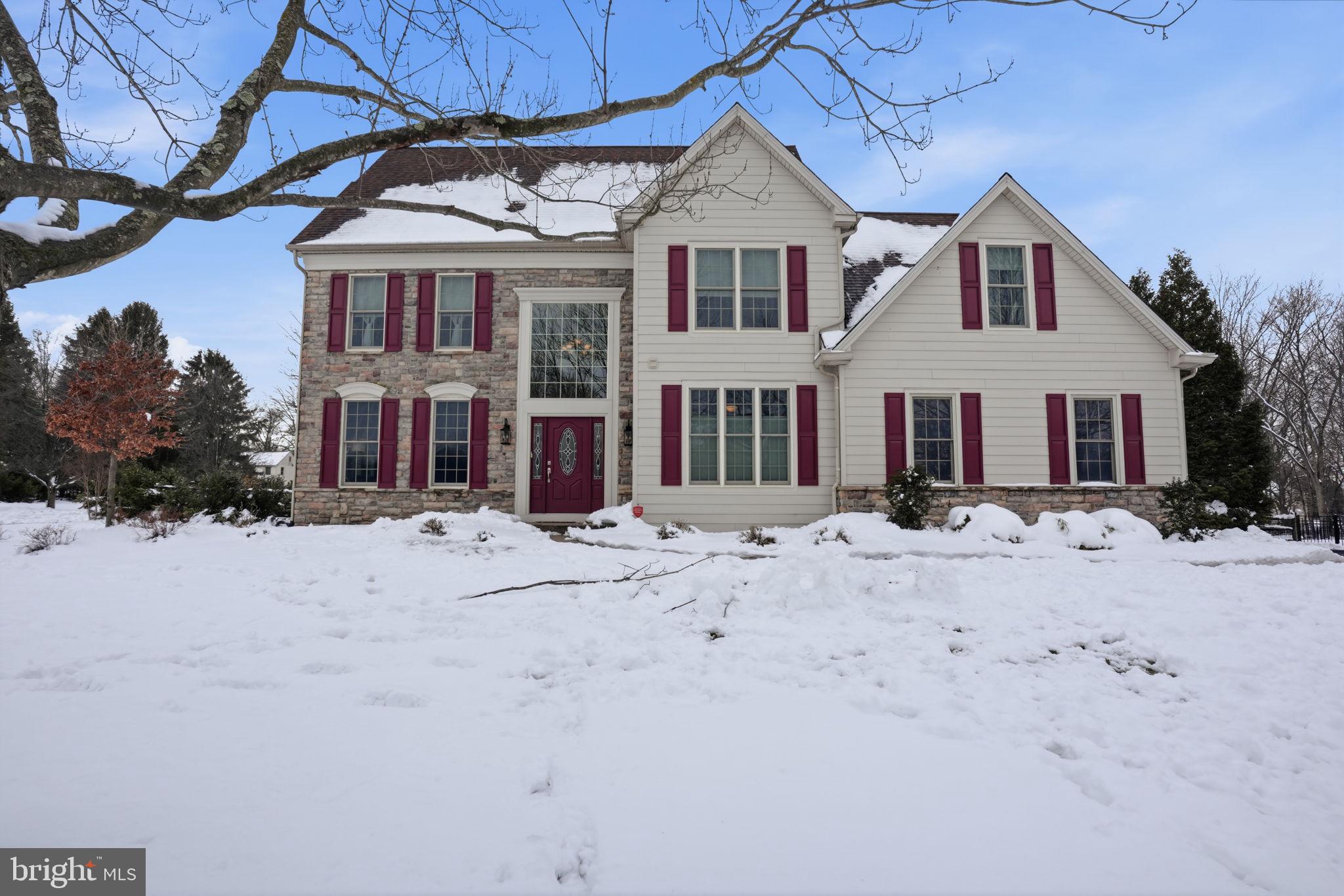 1329 EMERSON COURT
