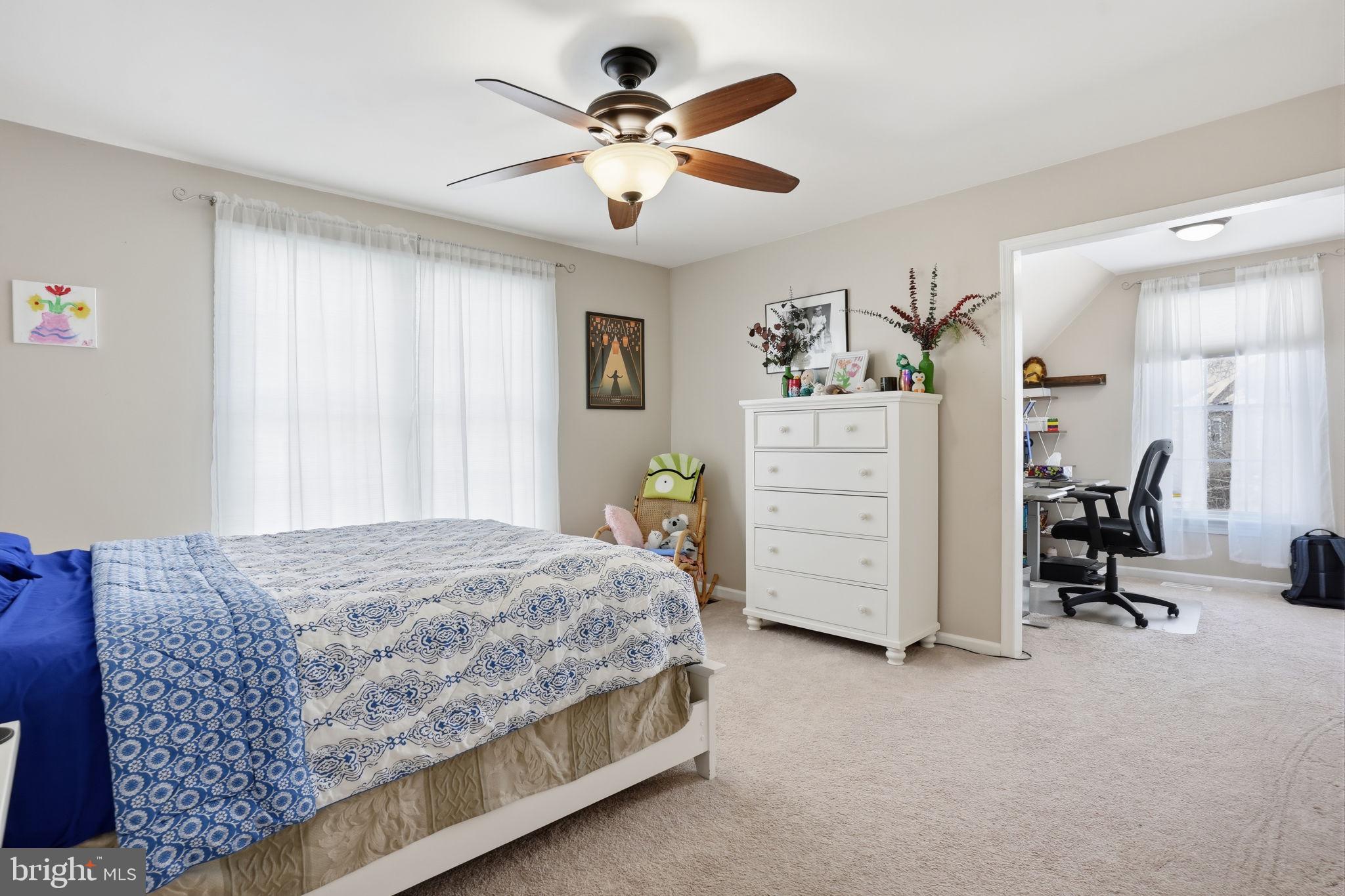 1329 EMERSON COURT