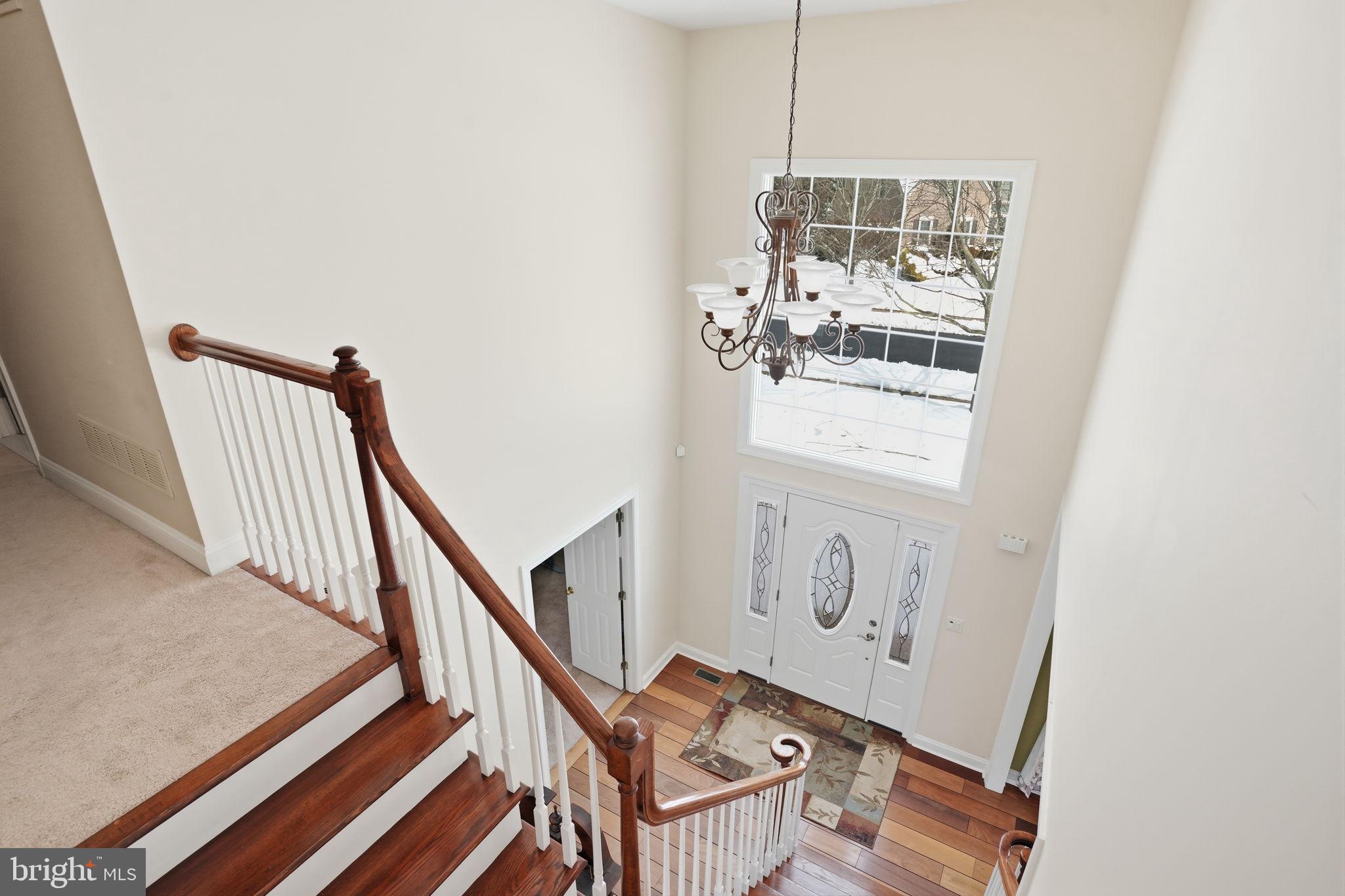 1329 EMERSON COURT