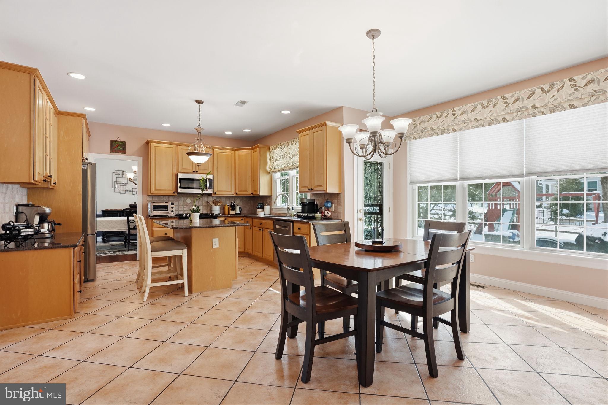 1329 EMERSON COURT