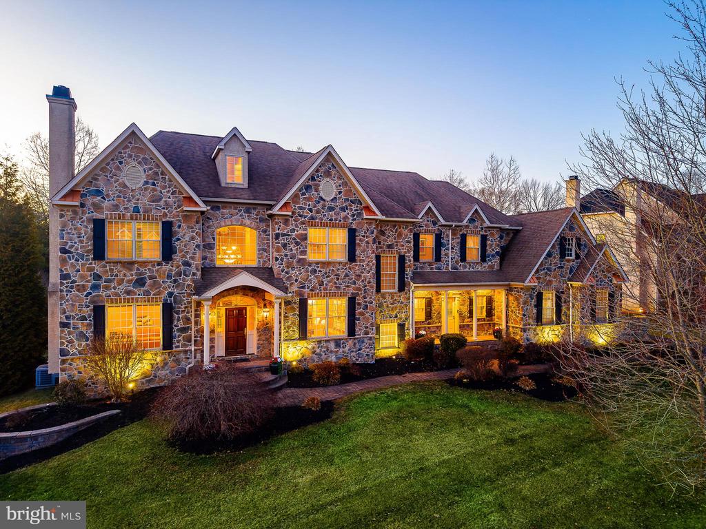 503 MONTICELLO LANE
