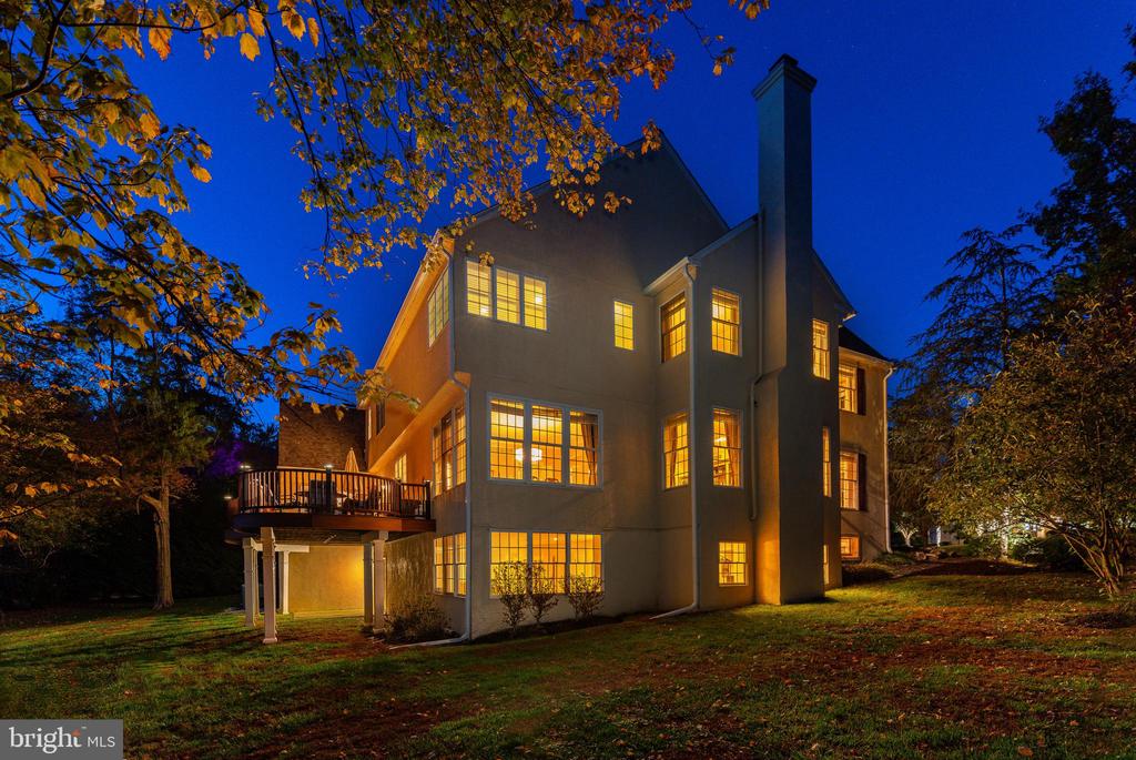 820 FOXFIELD ROAD
