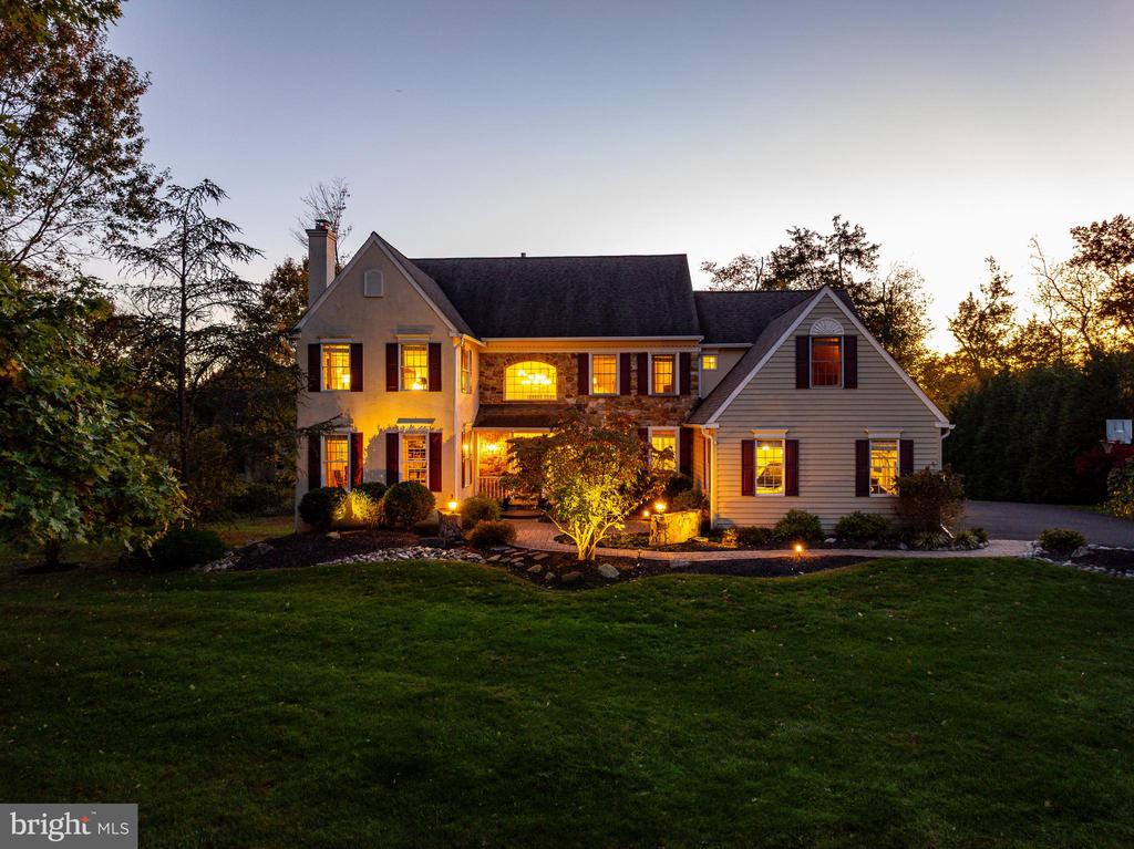 820 FOXFIELD ROAD