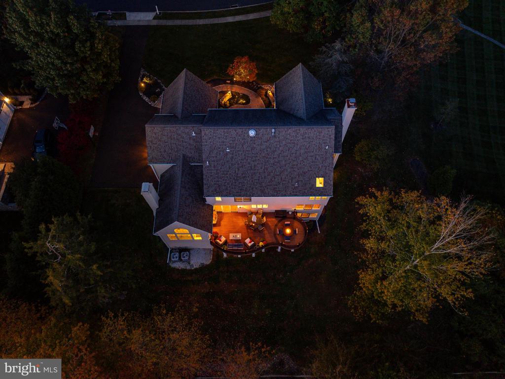 820 FOXFIELD ROAD
