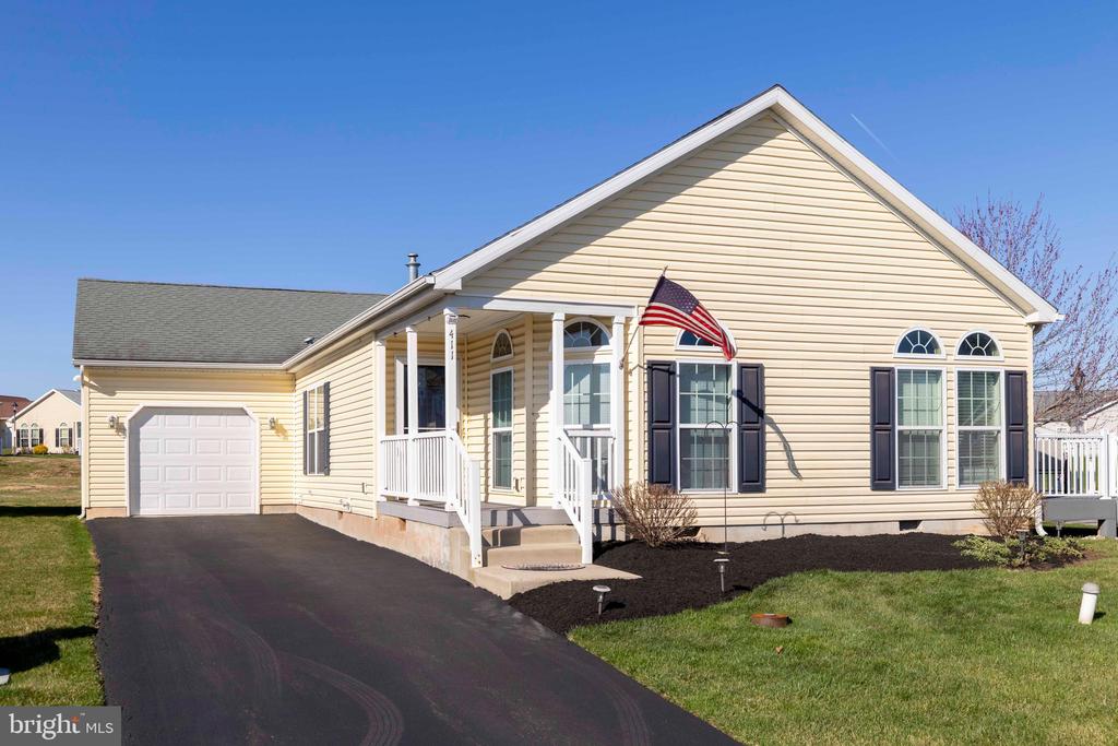 411 DANDELION DRIVE
