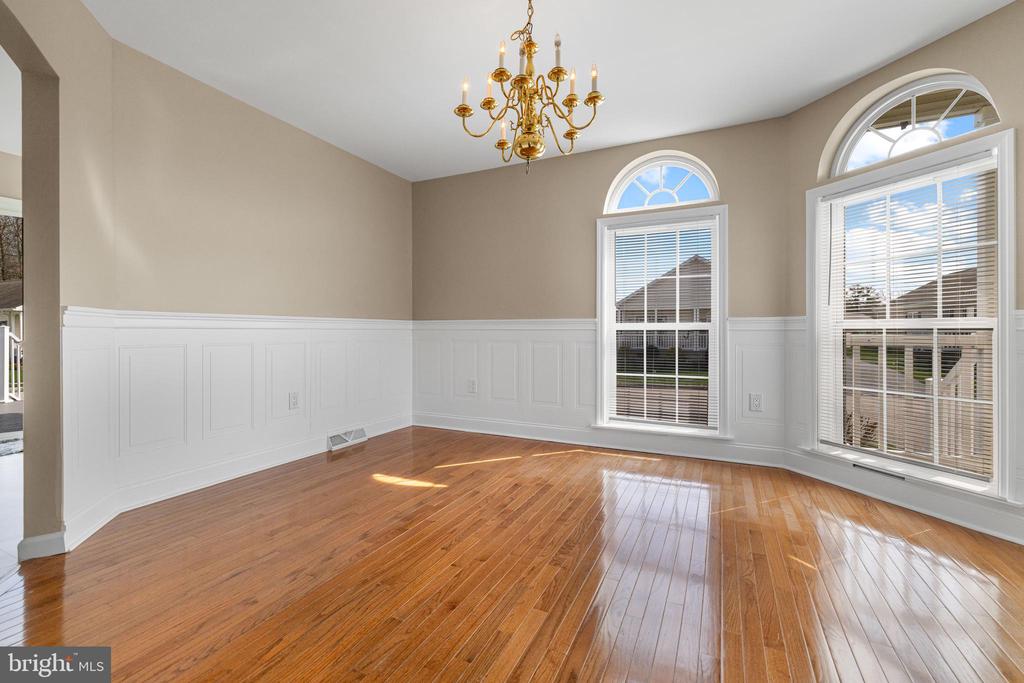 411 DANDELION DRIVE
