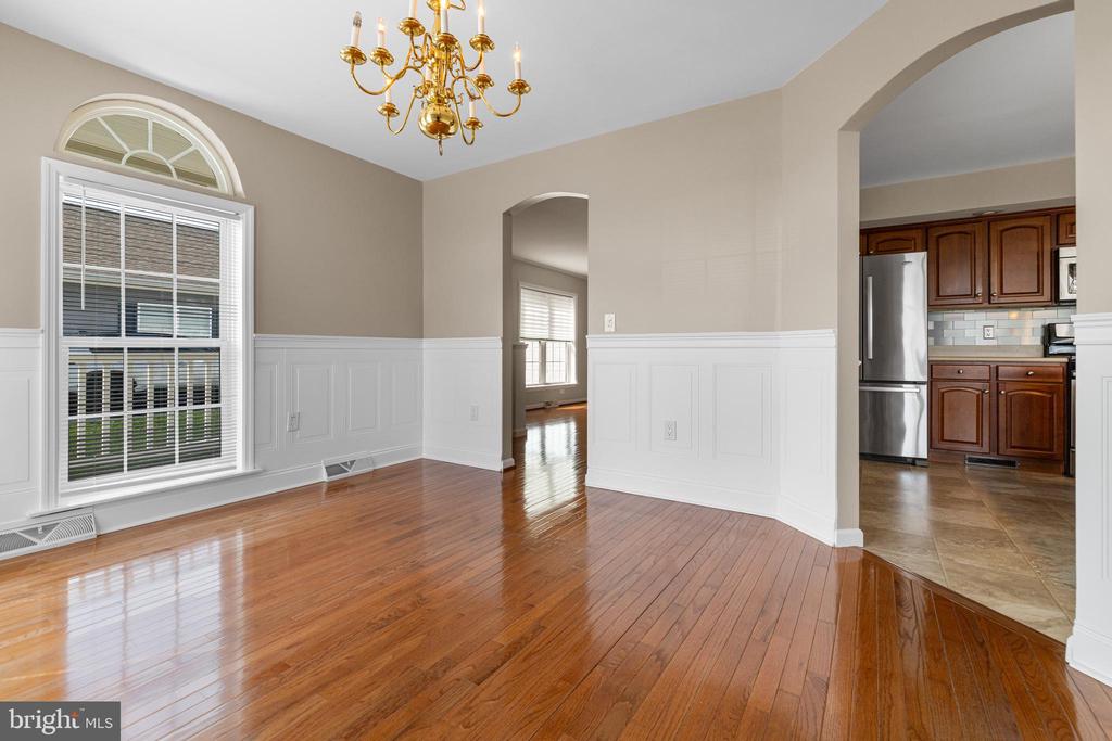 411 DANDELION DRIVE