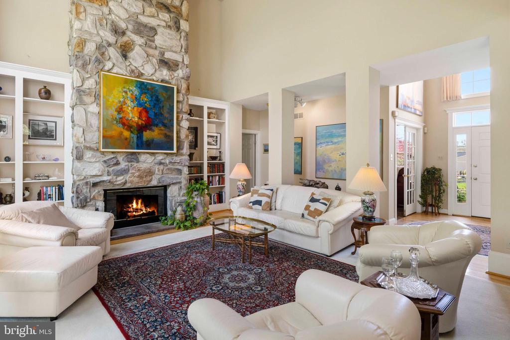 1112 ASHRIDGE COURT