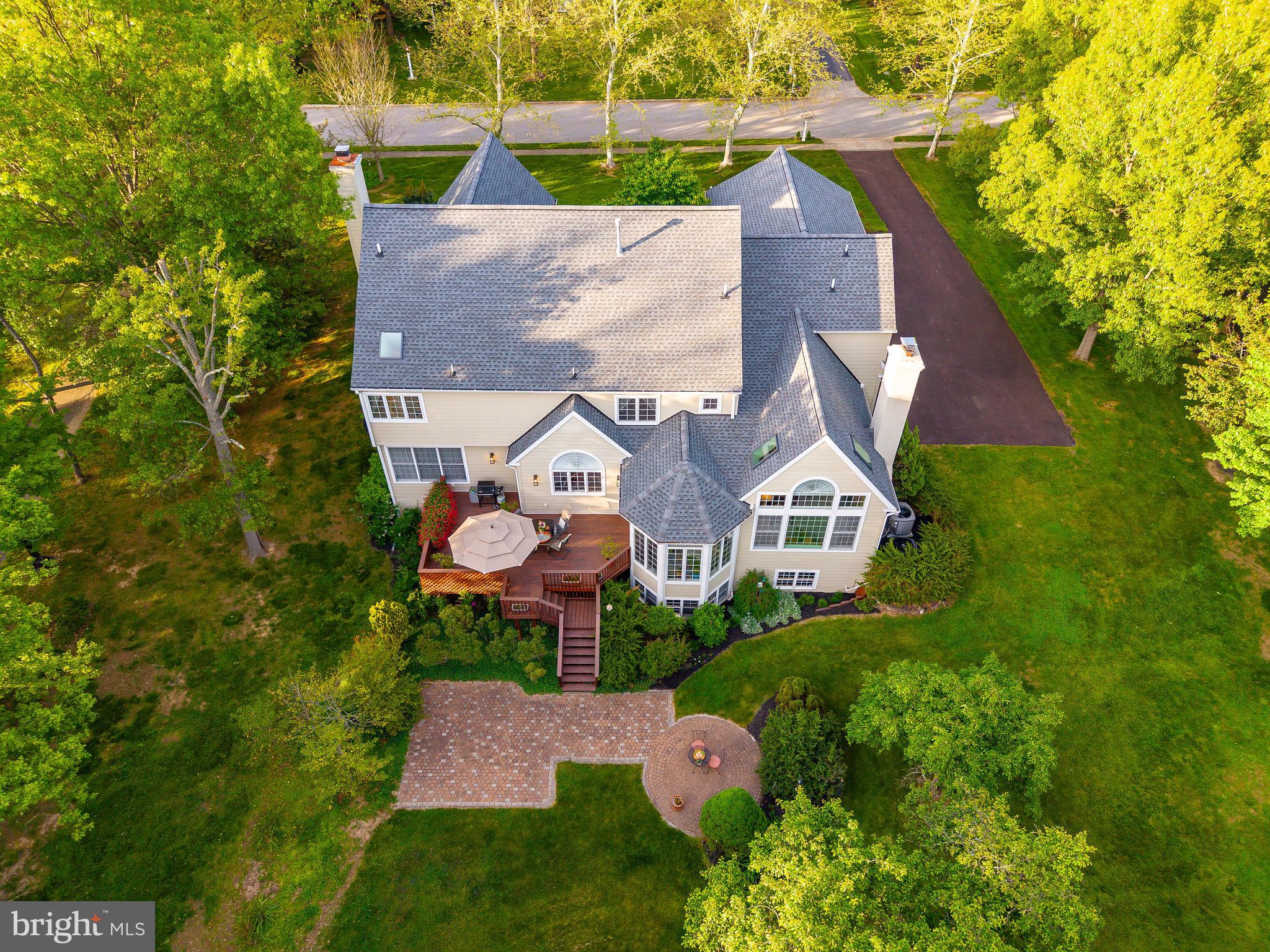 999 N PENN OAK ROAD