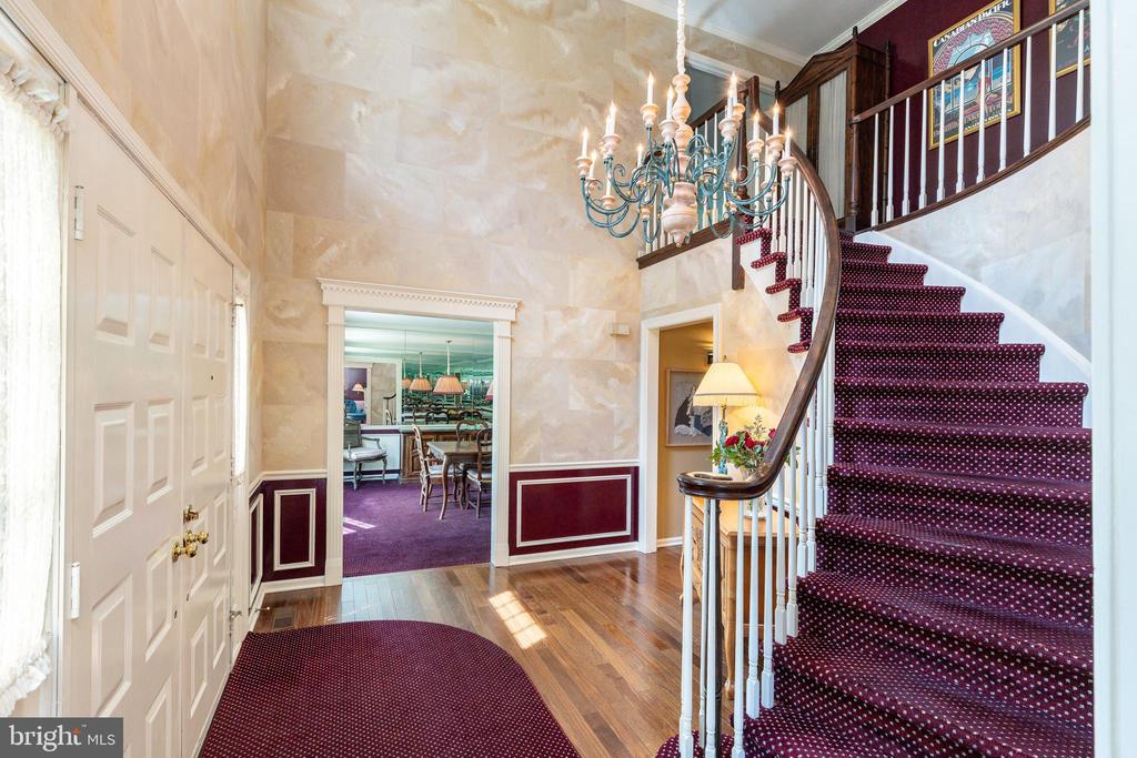 1321 TANGLEWOOD DRIVE