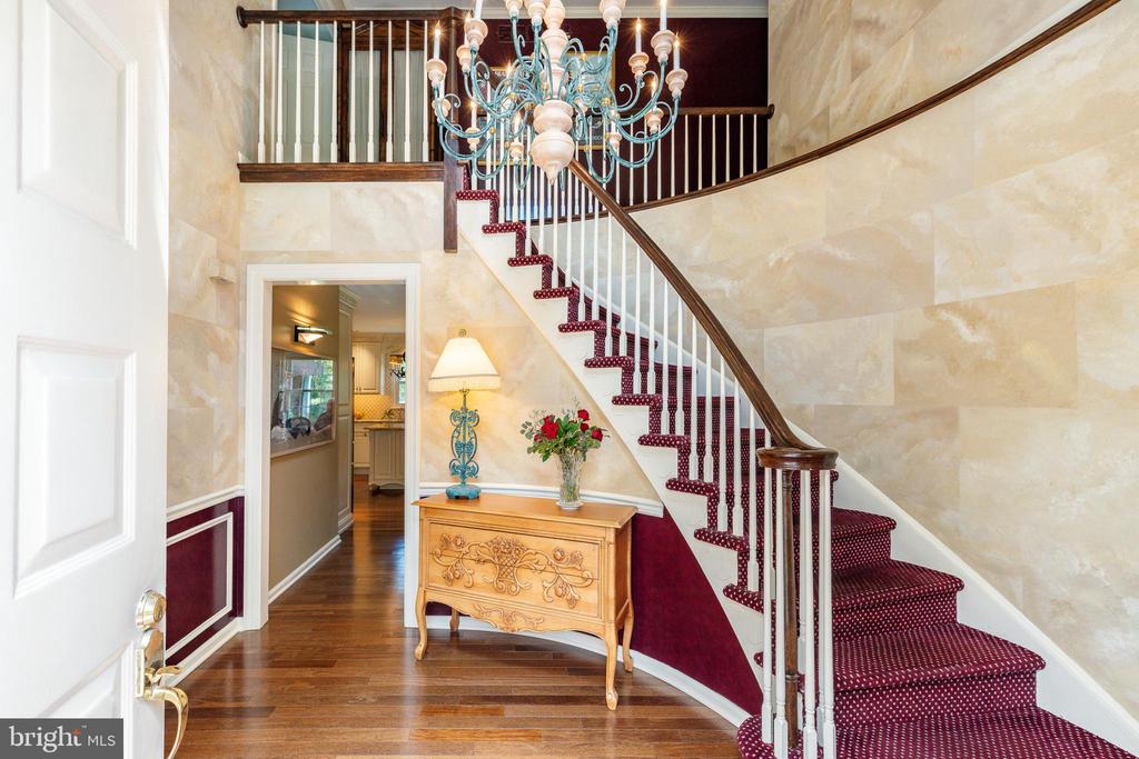 1321 TANGLEWOOD DRIVE