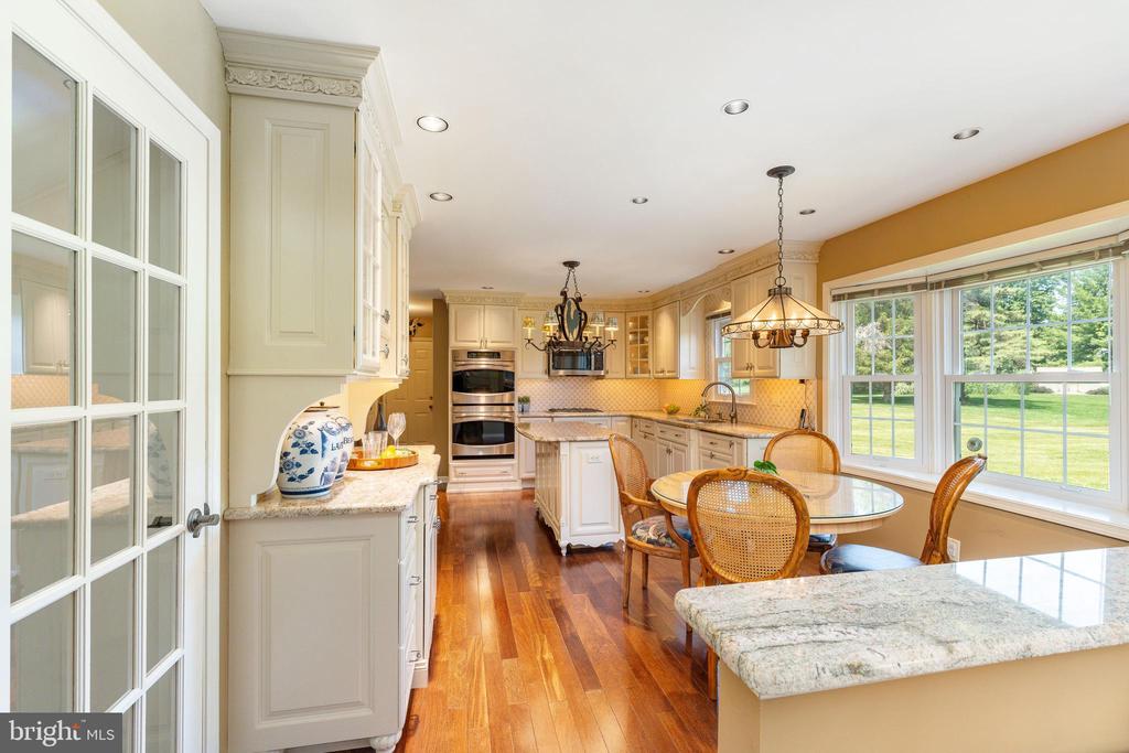 1321 TANGLEWOOD DRIVE
