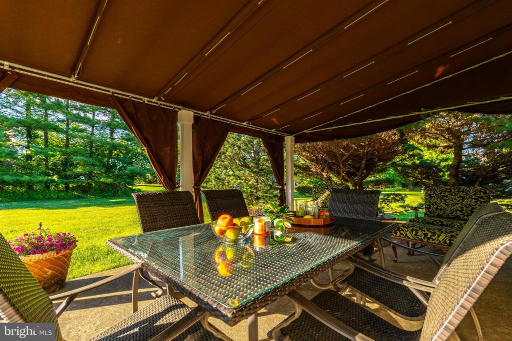 1321 TANGLEWOOD DRIVE