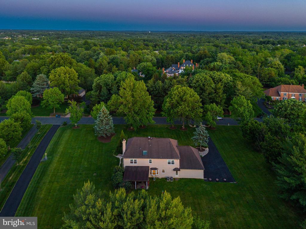 1321 TANGLEWOOD DRIVE