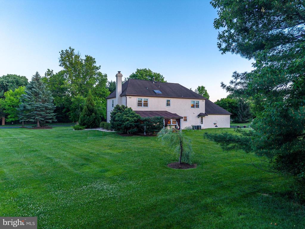 1321 TANGLEWOOD DRIVE