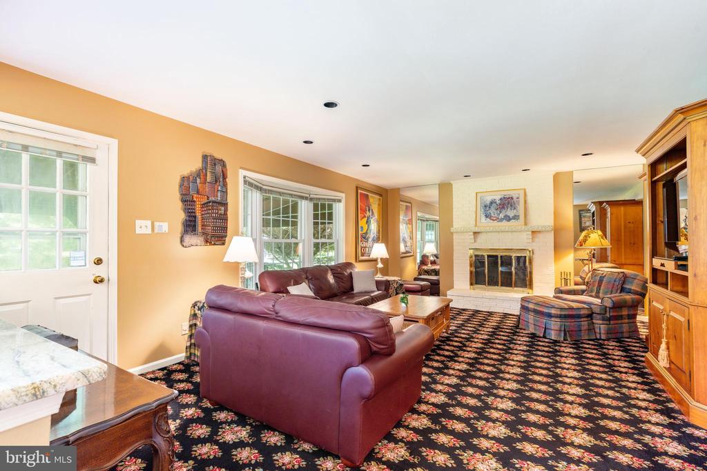 1321 TANGLEWOOD DRIVE