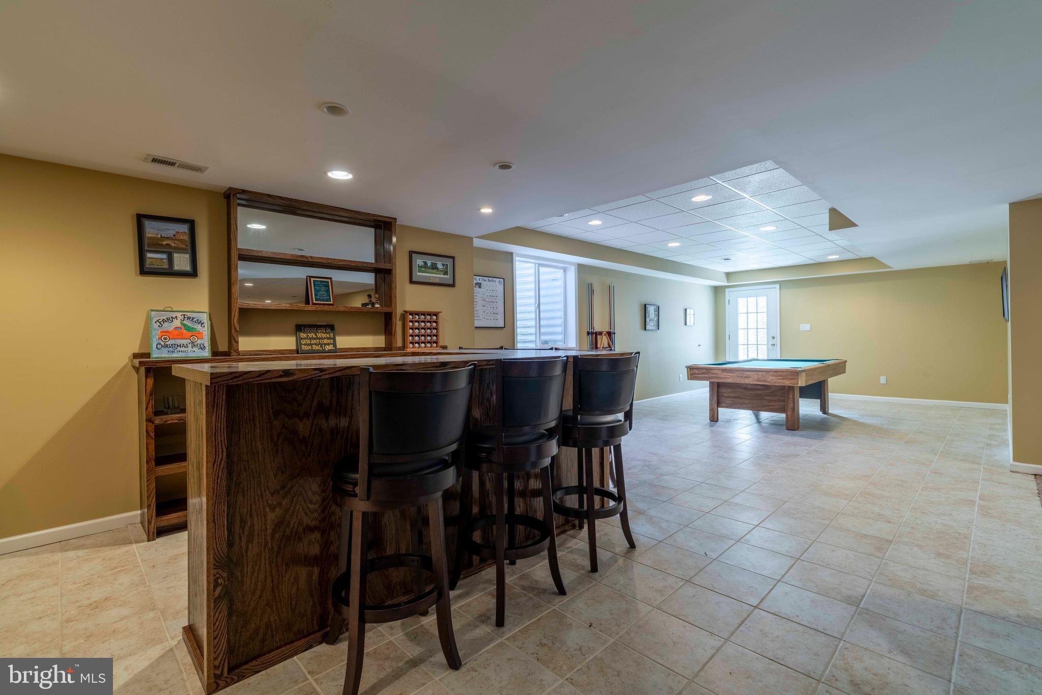 6 SHEPHERDS WAY