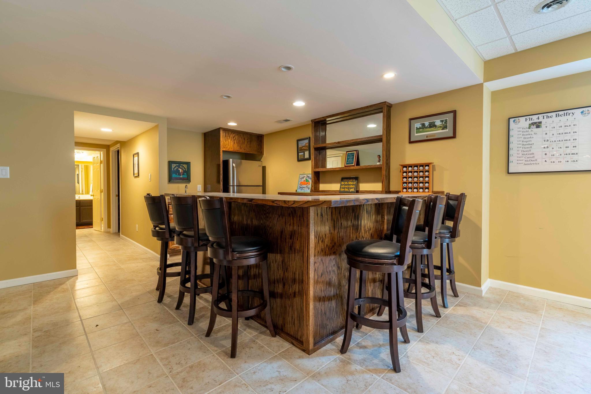 6 SHEPHERDS WAY