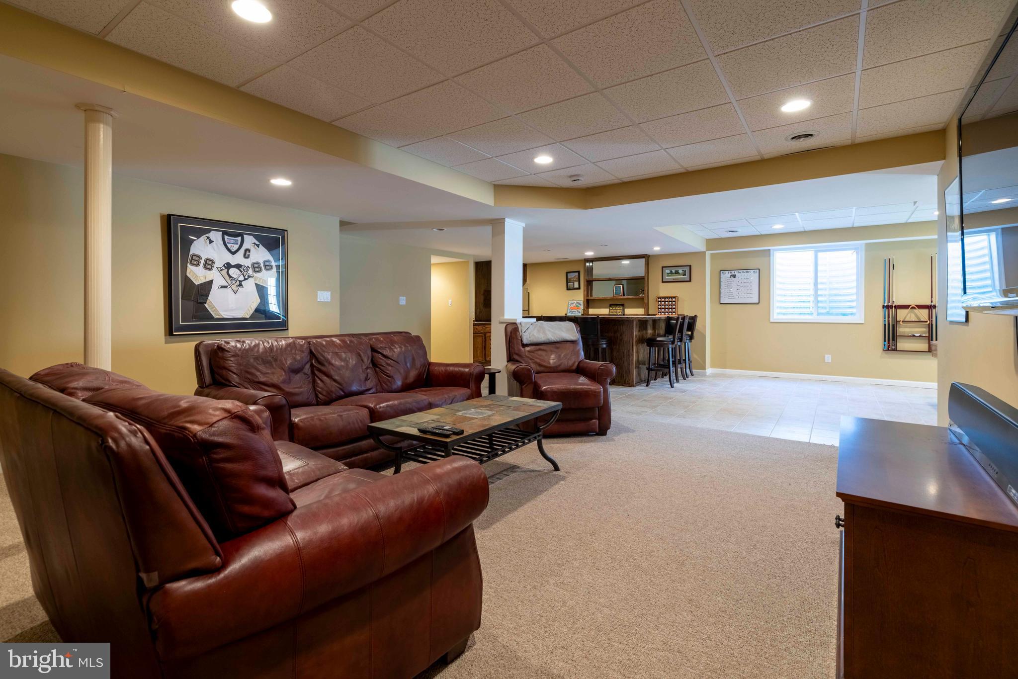 6 SHEPHERDS WAY