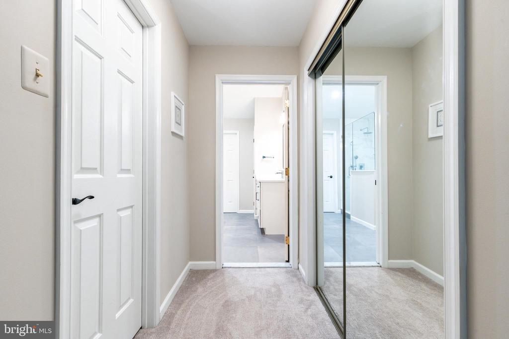 1060 TINTERN DRIVE