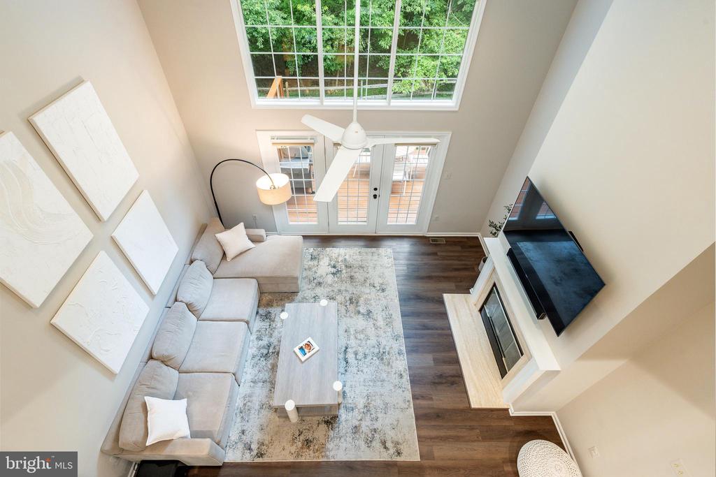 1060 TINTERN DRIVE