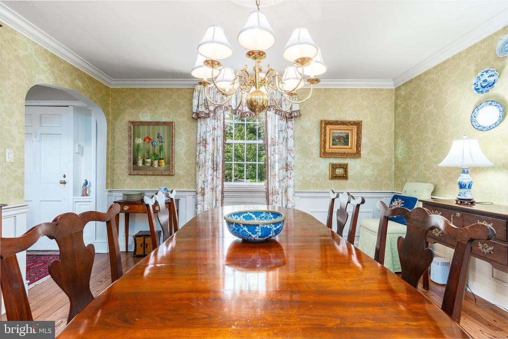 719 CEDAR HILL ROAD