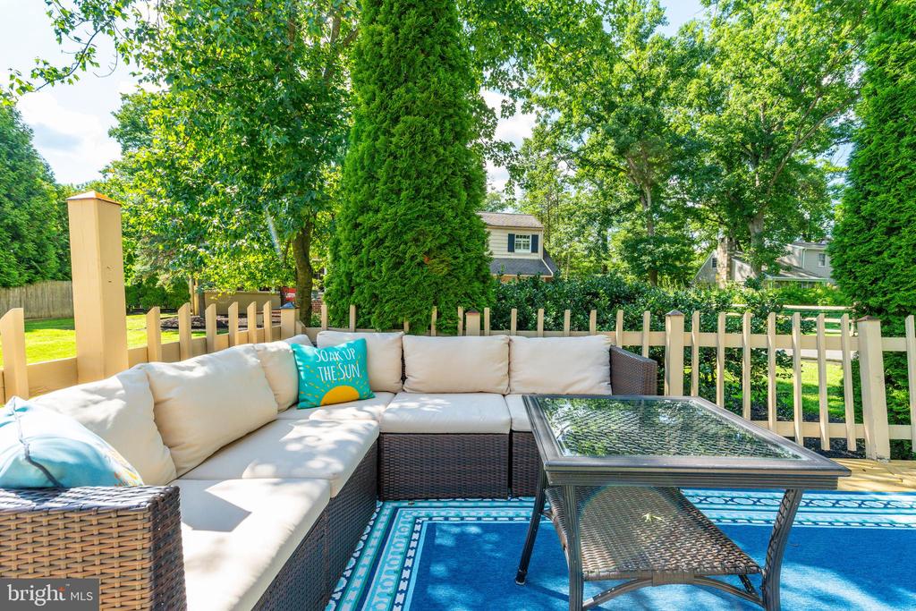 719 CEDAR HILL ROAD