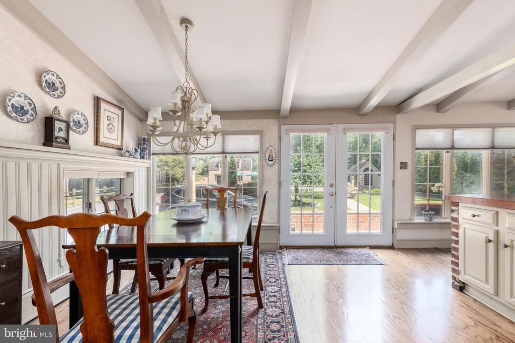 719 CEDAR HILL ROAD