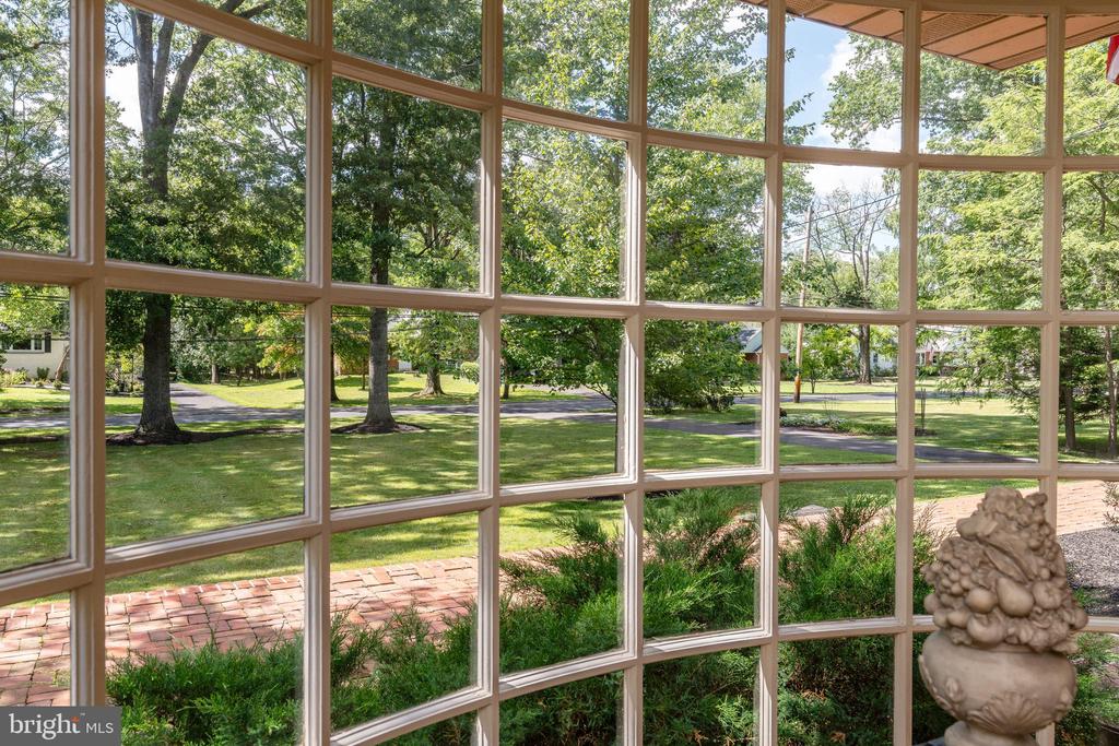 719 CEDAR HILL ROAD