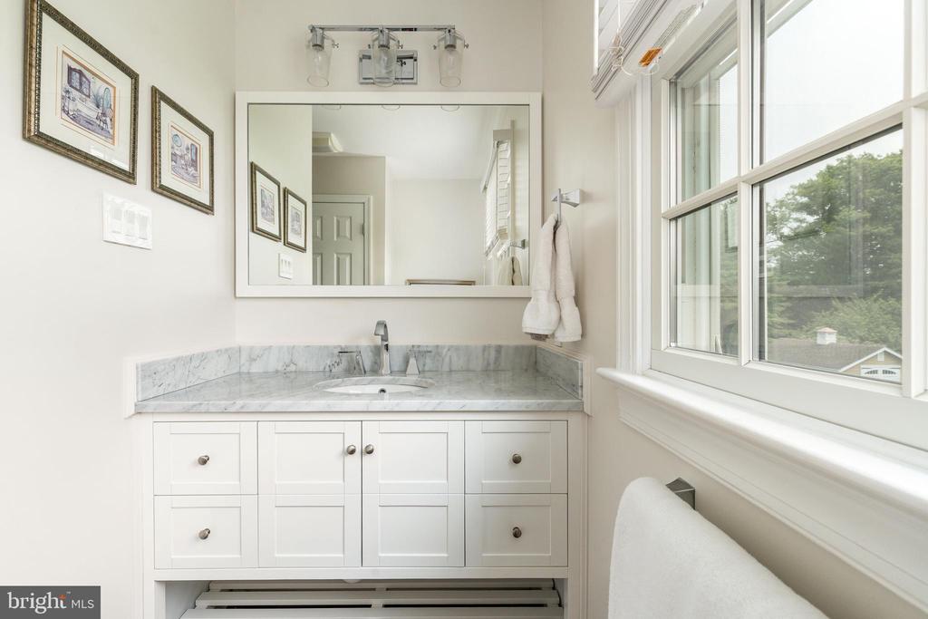 504 HOBBY HORSE HILL