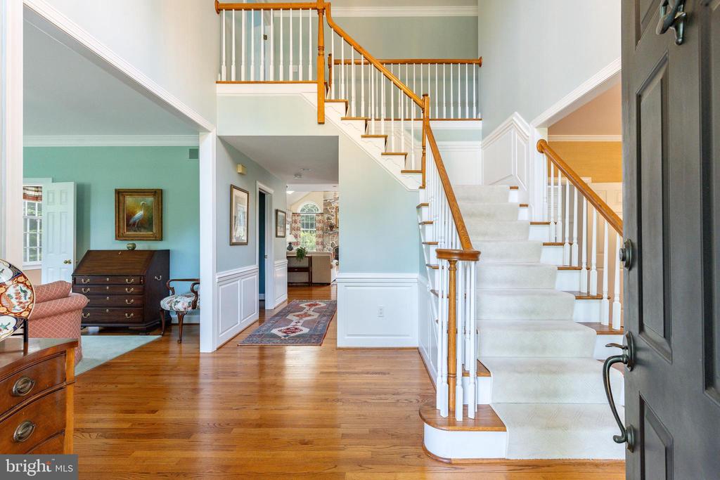 504 HOBBY HORSE HILL