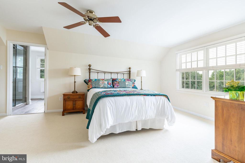 504 HOBBY HORSE HILL