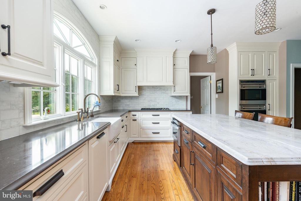 504 HOBBY HORSE HILL