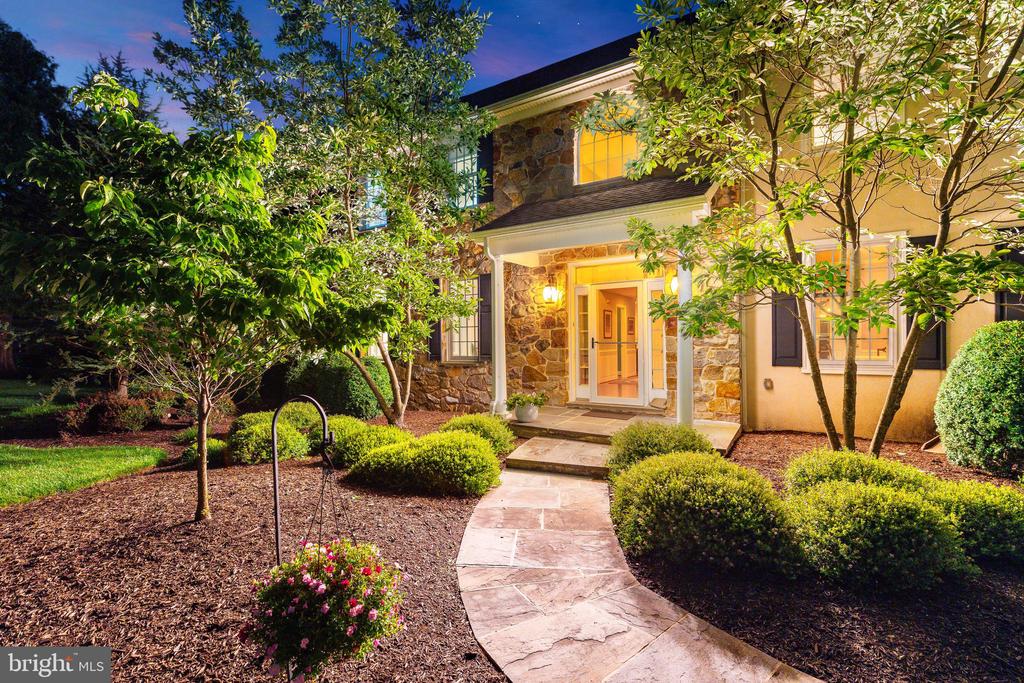 504 HOBBY HORSE HILL